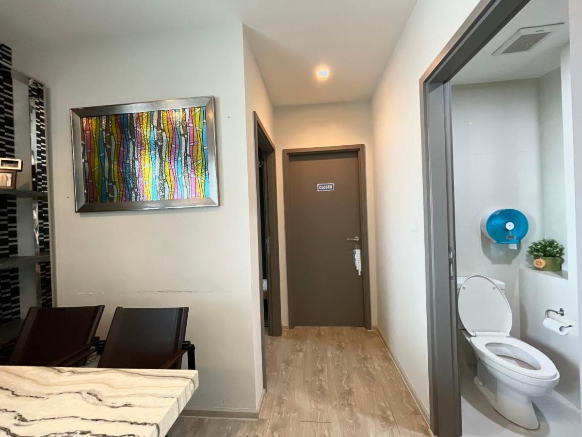 The Base Deluxe Kingsize Apartment Pattaya Luaran gambar