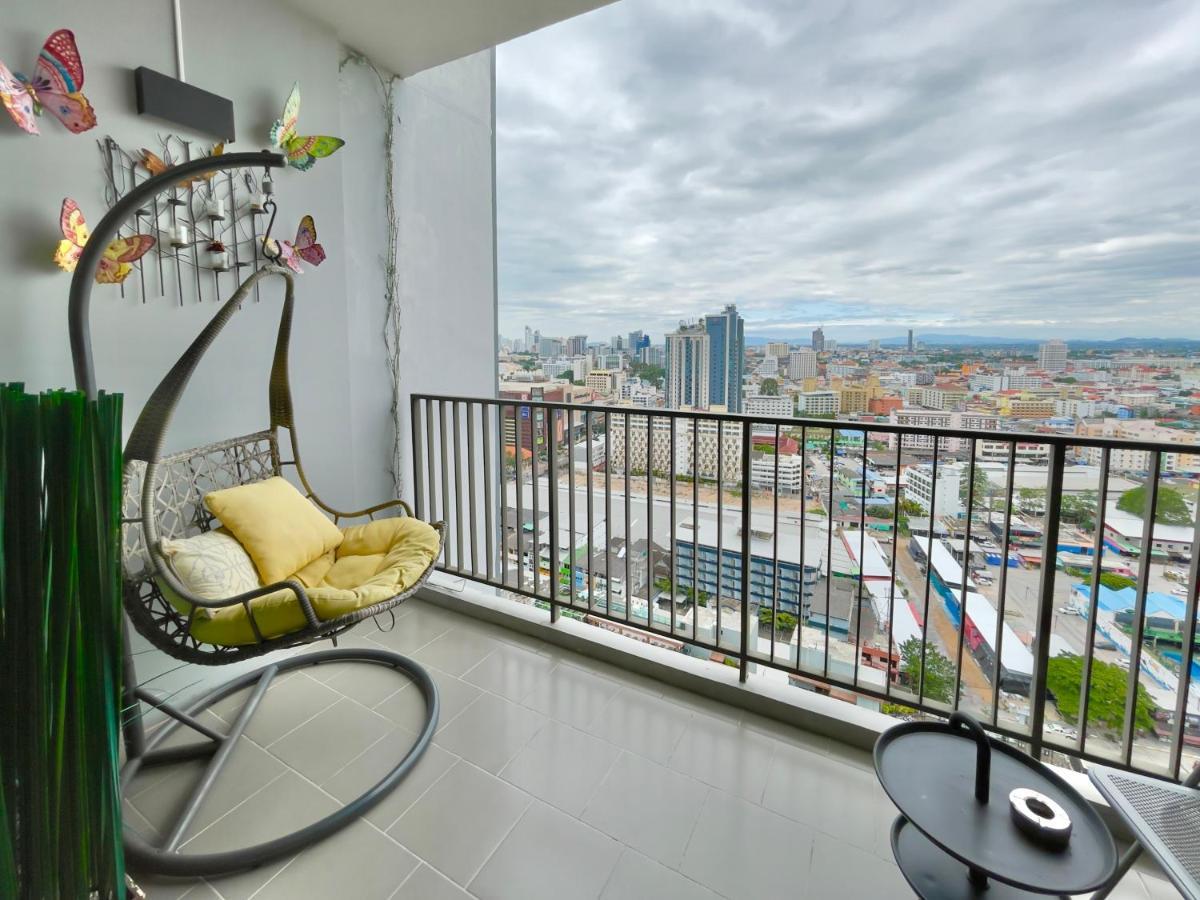 The Base Deluxe Kingsize Apartment Pattaya Luaran gambar